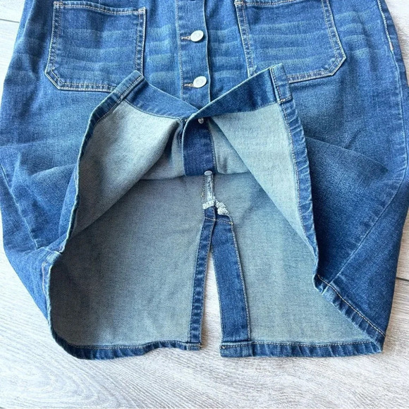 Kenneth Cole Denim A Line Button  Down Skirt - Picture 4 of 14